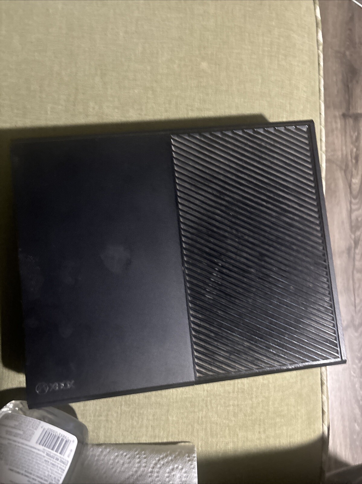 Microsoft Xbox One 500GB Console – Black (5C5-00025)