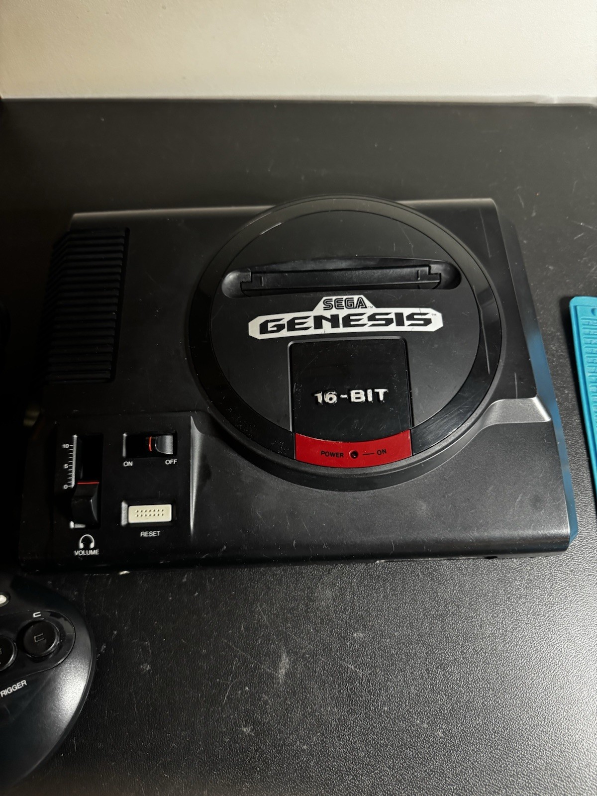 Sega Genesis Model 1 W/ Cables Controllers Games Gargoyles Cleaned Tested Works!