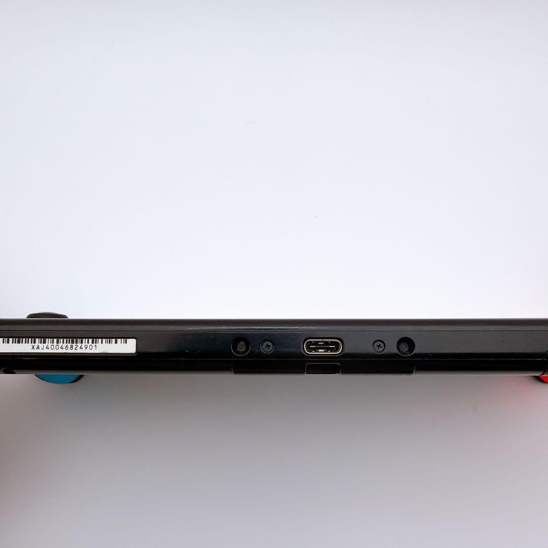 Nintendo Switch Handheld Console Tablet w/ Joyconb Red Blue Working Tested
