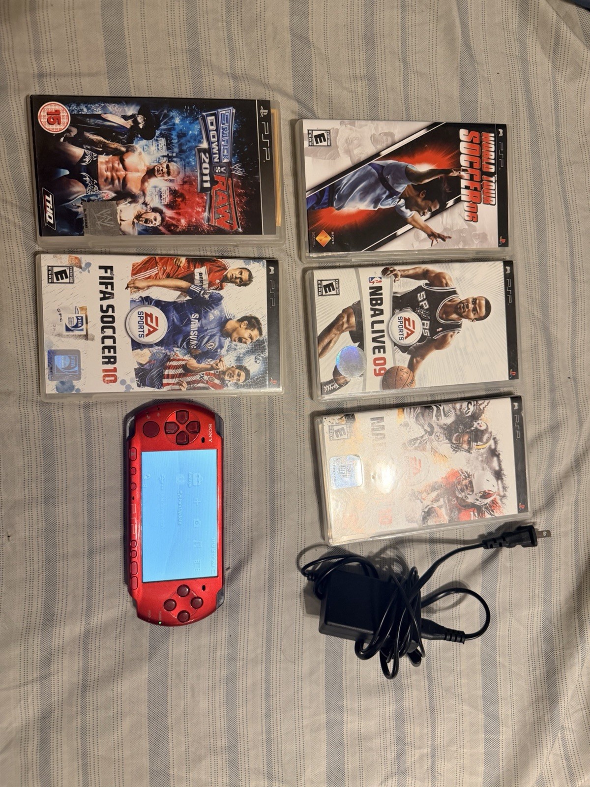 Sony PSP 3000 console OEM – Radiant Red + Official 4GB Memory + Charger -GOOD
