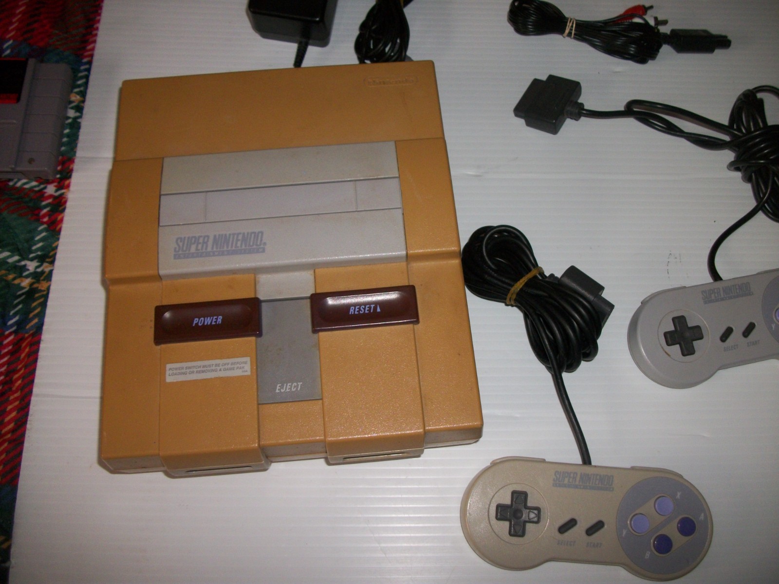 Super Nintendo SNES Console – Bundle 2 Controllers, Cables, Mario All Stars Game
