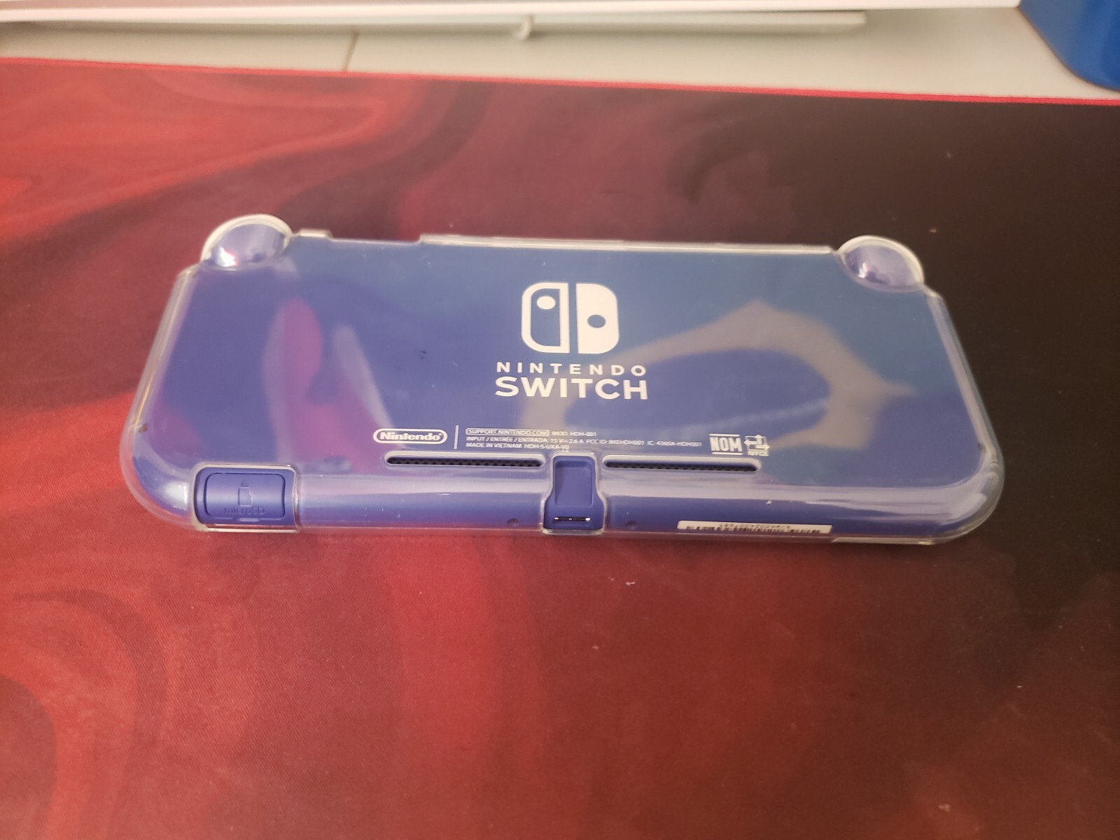 Charger included)plastic portection included)very good condition) nothing wrong