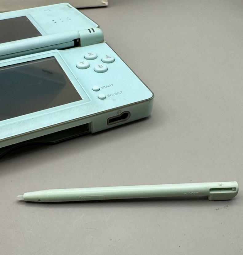 Nintendo DS Lite Ice Blue Console Boxed Japan Import Tested