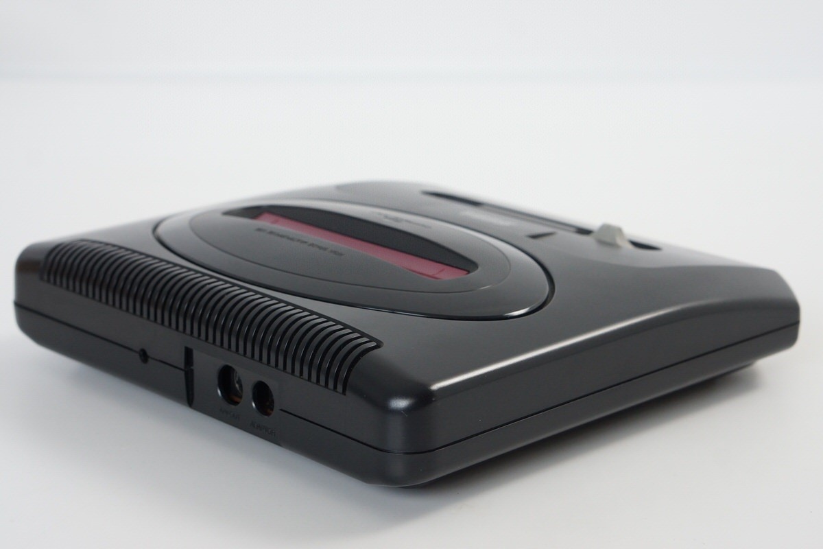 Mega Drive 2 SEGA Console System Boxed HAA-2502 Tested A3043241