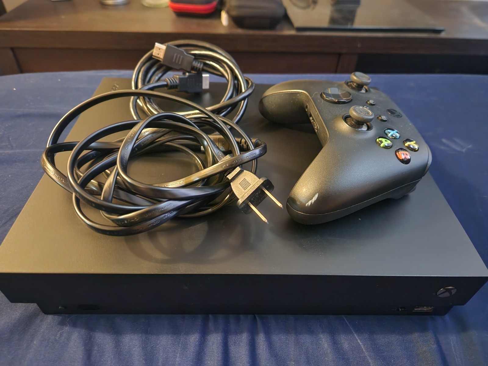 Microsoft Xbox One X 1TB Home Console – Black – with original box and packaging
