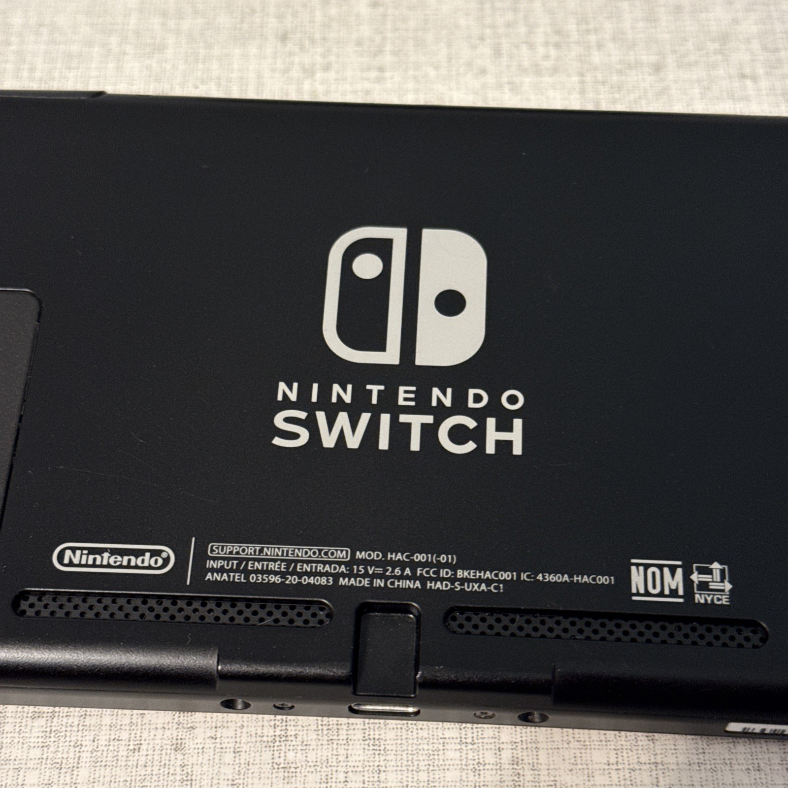 Nintendo Switch Console Gaming System HAC-001(-01) Blue/Pink