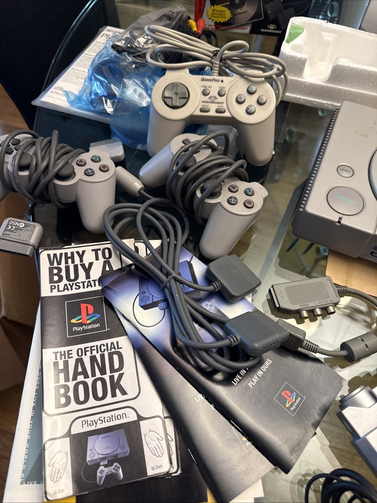 Sony Playstation 1 Console PS1 System Complete in Box With 4 Controllers + Extra