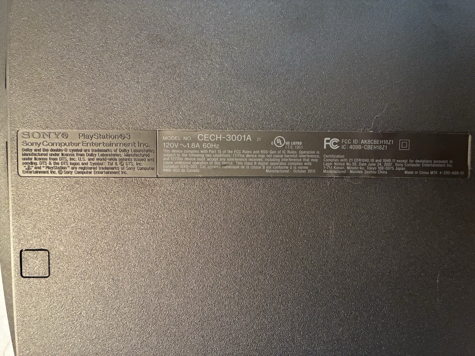 Sony PlayStation 3 PS3 Slim Console CECH-3001A FOR PARTS (READ DESCRIPTION)