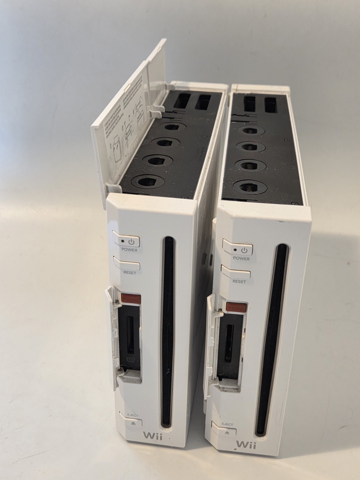 Lot Of 2 White Wii Consoles RVL-001(USA) Tested Both Work Great Games Installed
