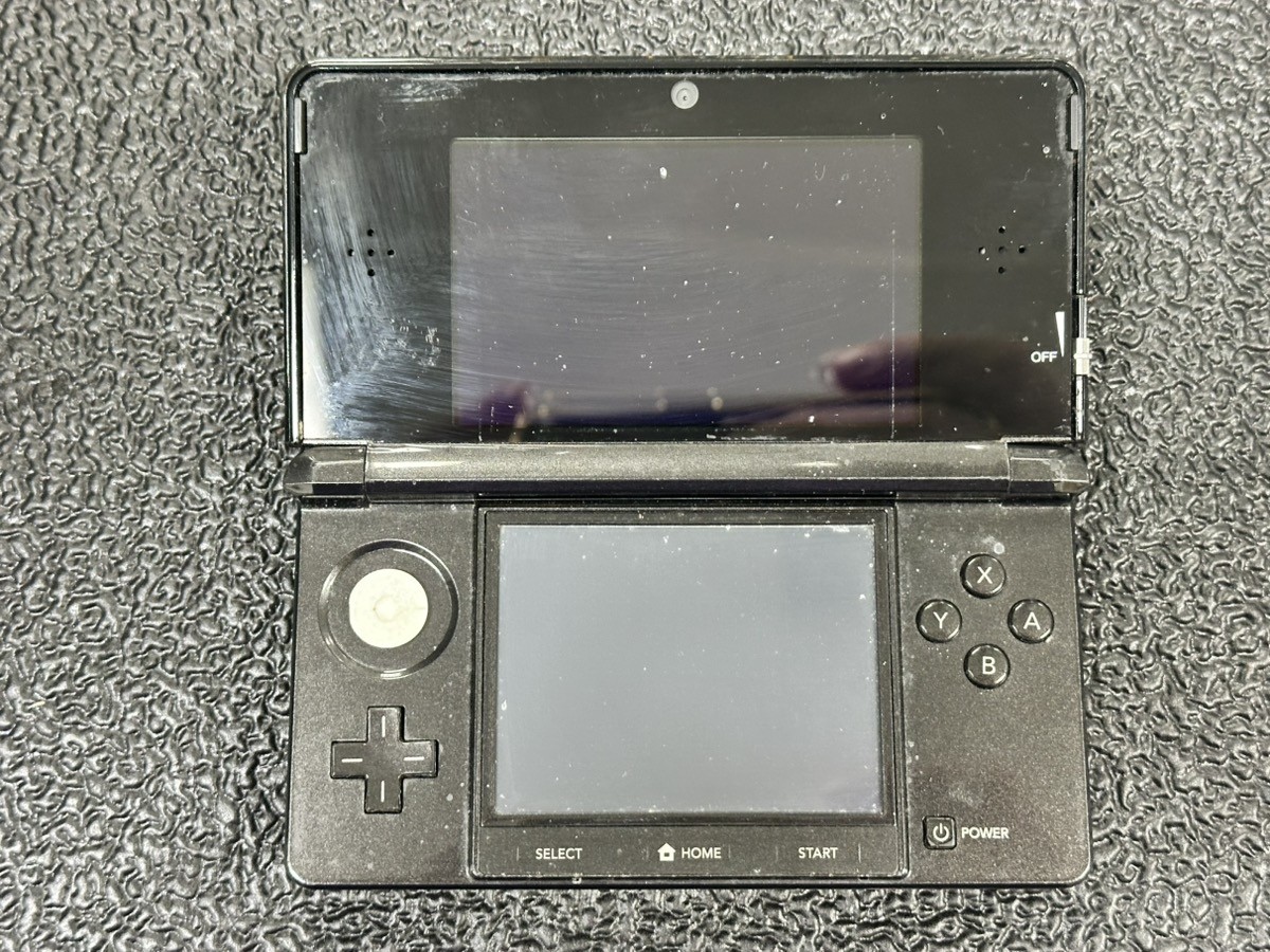 Nintendo 3DS Handheld System – Black – CTR-S-USZ-C0 (PD1124563)