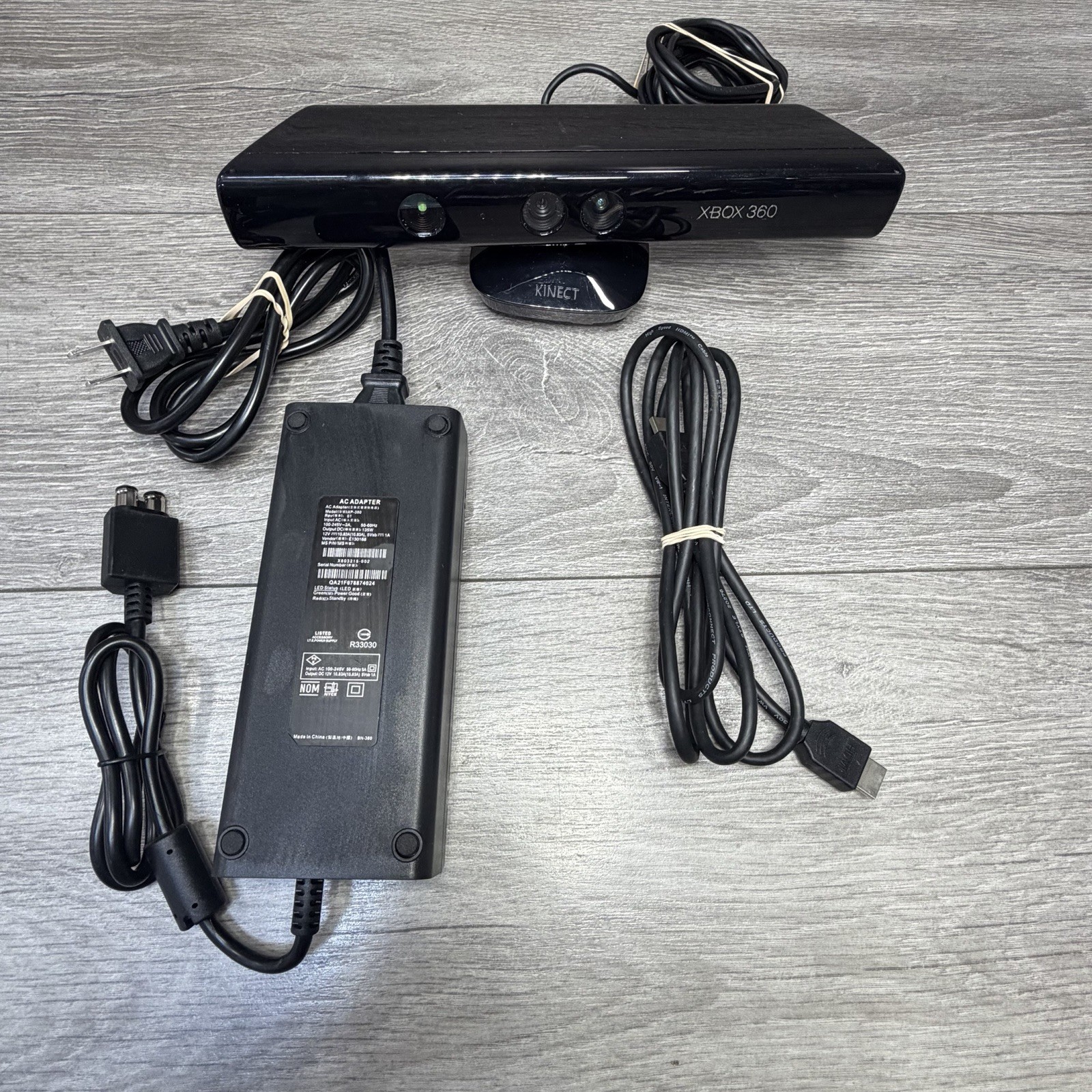 Kinect + Disney Infinity 2.0 & 3.0 w/ Portal Xbox 360 S Console Bundle Lot 250GB