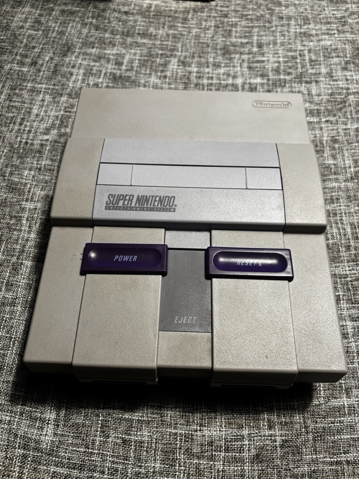 Nintendo Super NES Super Set Console with Super Mario World Complete In Box
