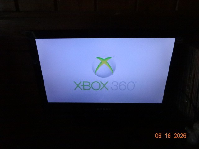 microsoft xbox 360 s 1439 console