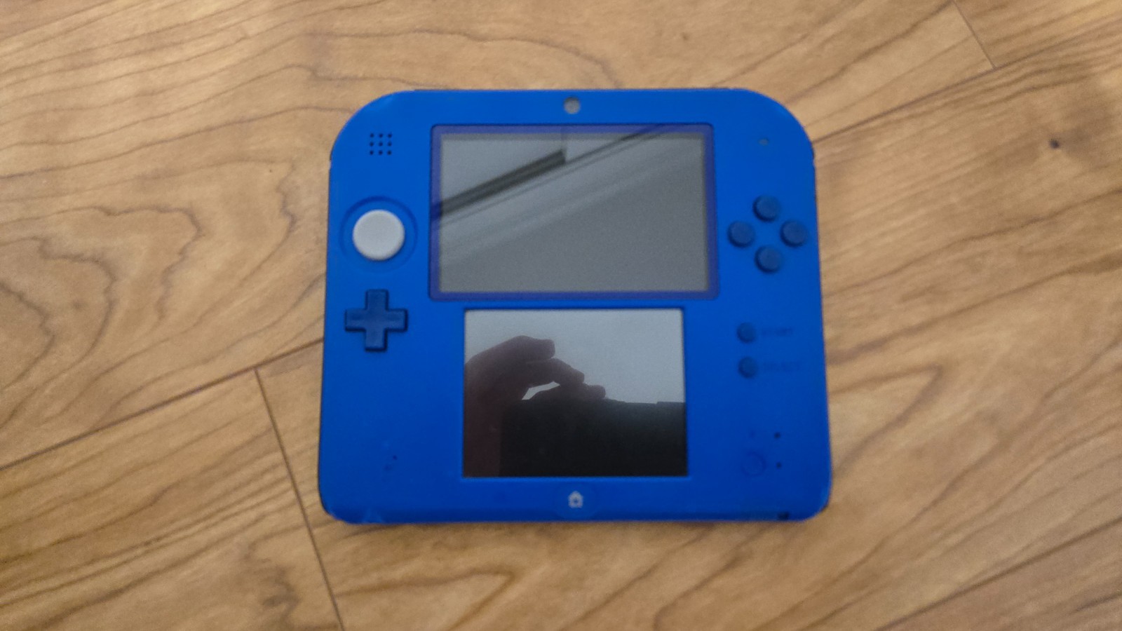 Nintendo 2DS Handheld Console Electric Blue – Mario Kart 7 Bundle Tested