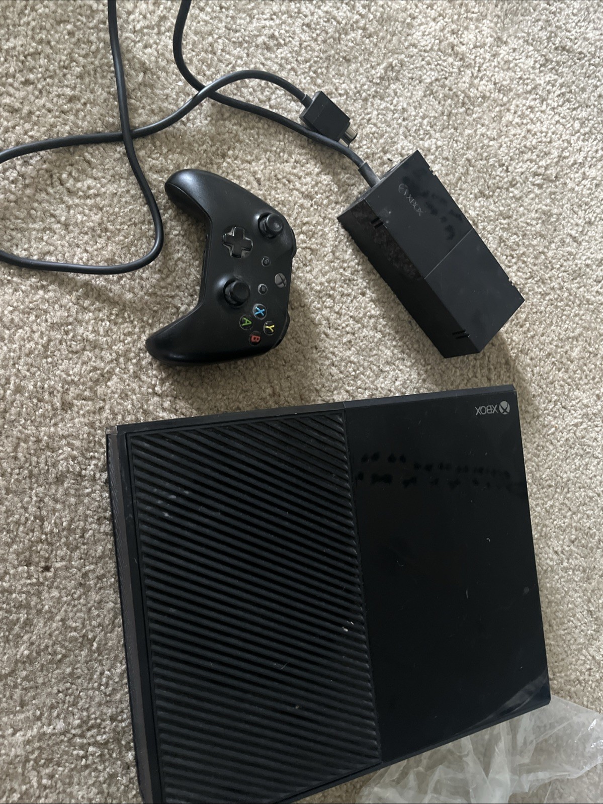 Microsoft Xbox One Black 500gb WORKS!?