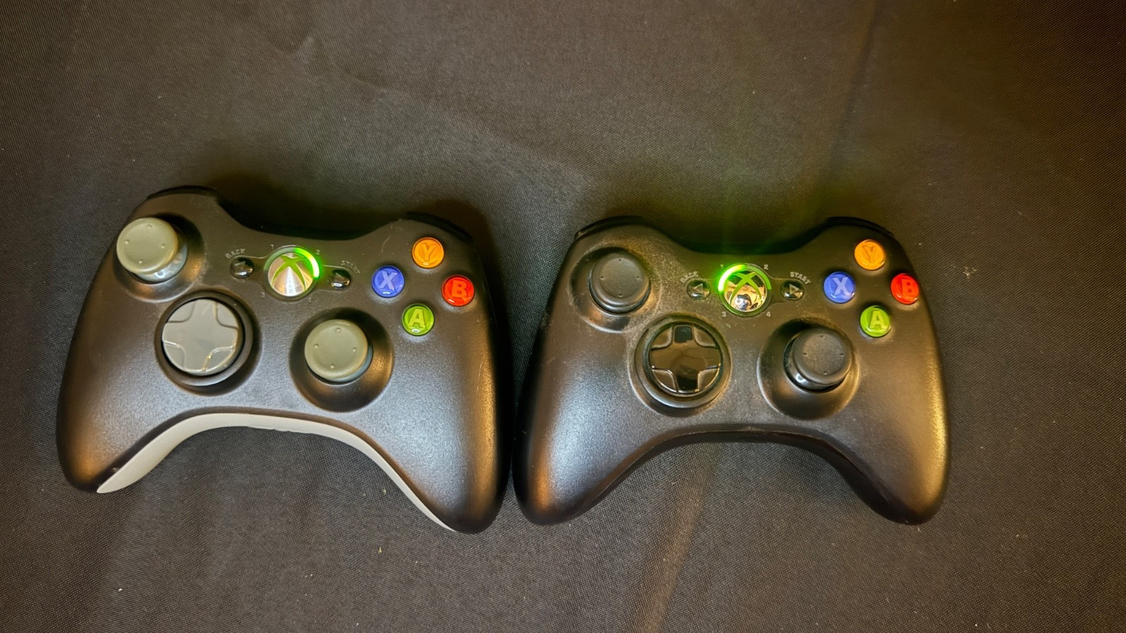 Microsoft Xbox 360 S Console with Kinect: 2 controllers, 10 games TESTED
