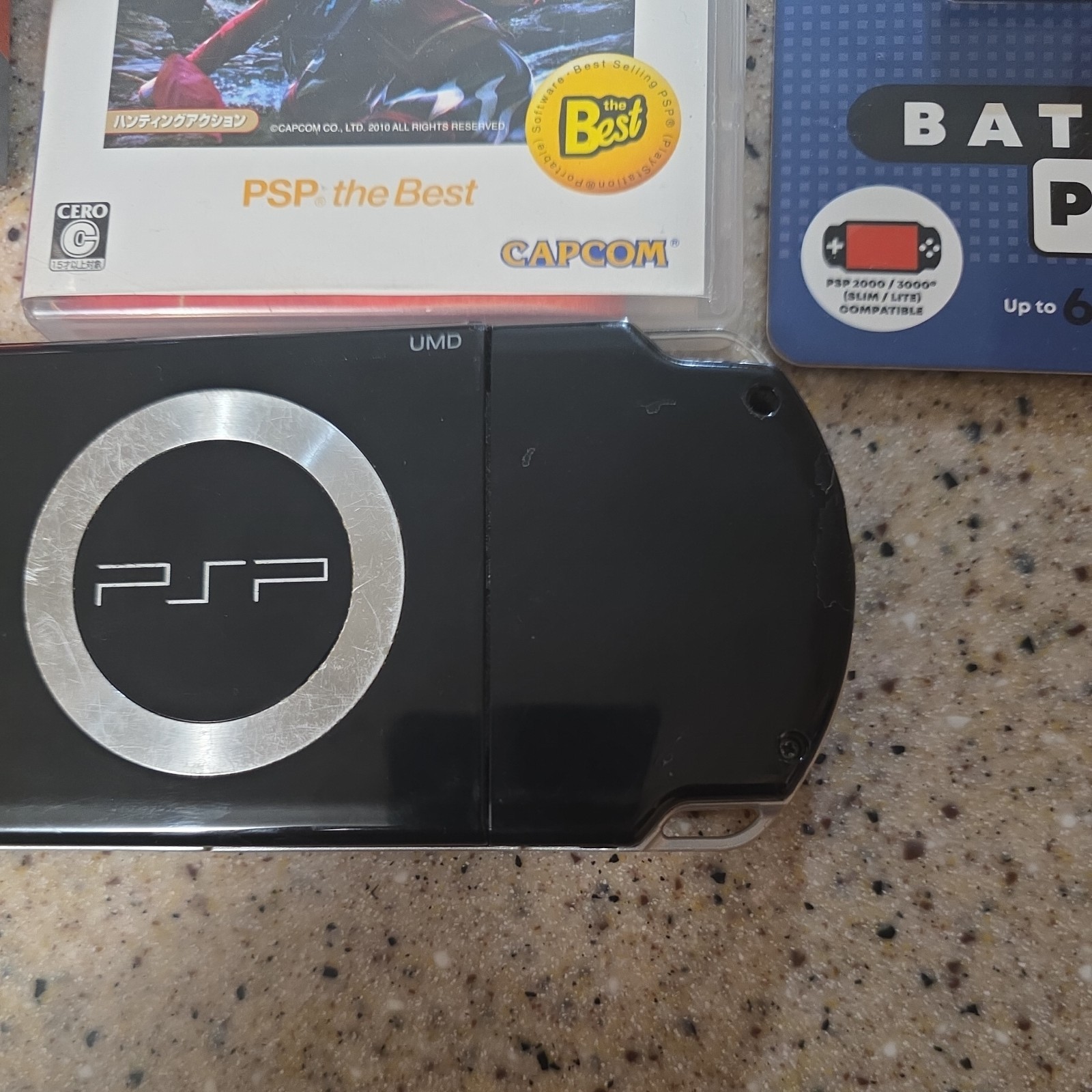 Sony PSP 2001 Black Playstation Console, New Battery, Charger, Monster Hunter.