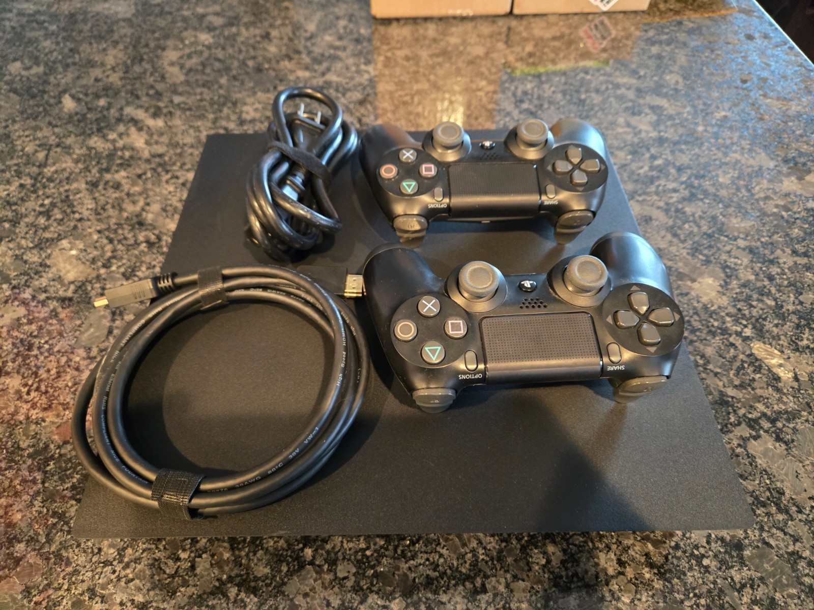 PS4 PRO PLAYSTATION 1.8TB CONSOLE WITH 2 REMOTES AND ORIGINAL BOX LOW FW 8.50