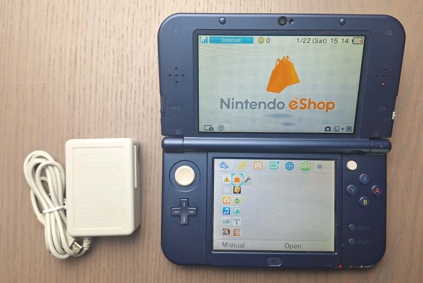 New Nintendo 3DS XL Metallic Blue Charger + 32GB SD Card | Region Free TOP IPS