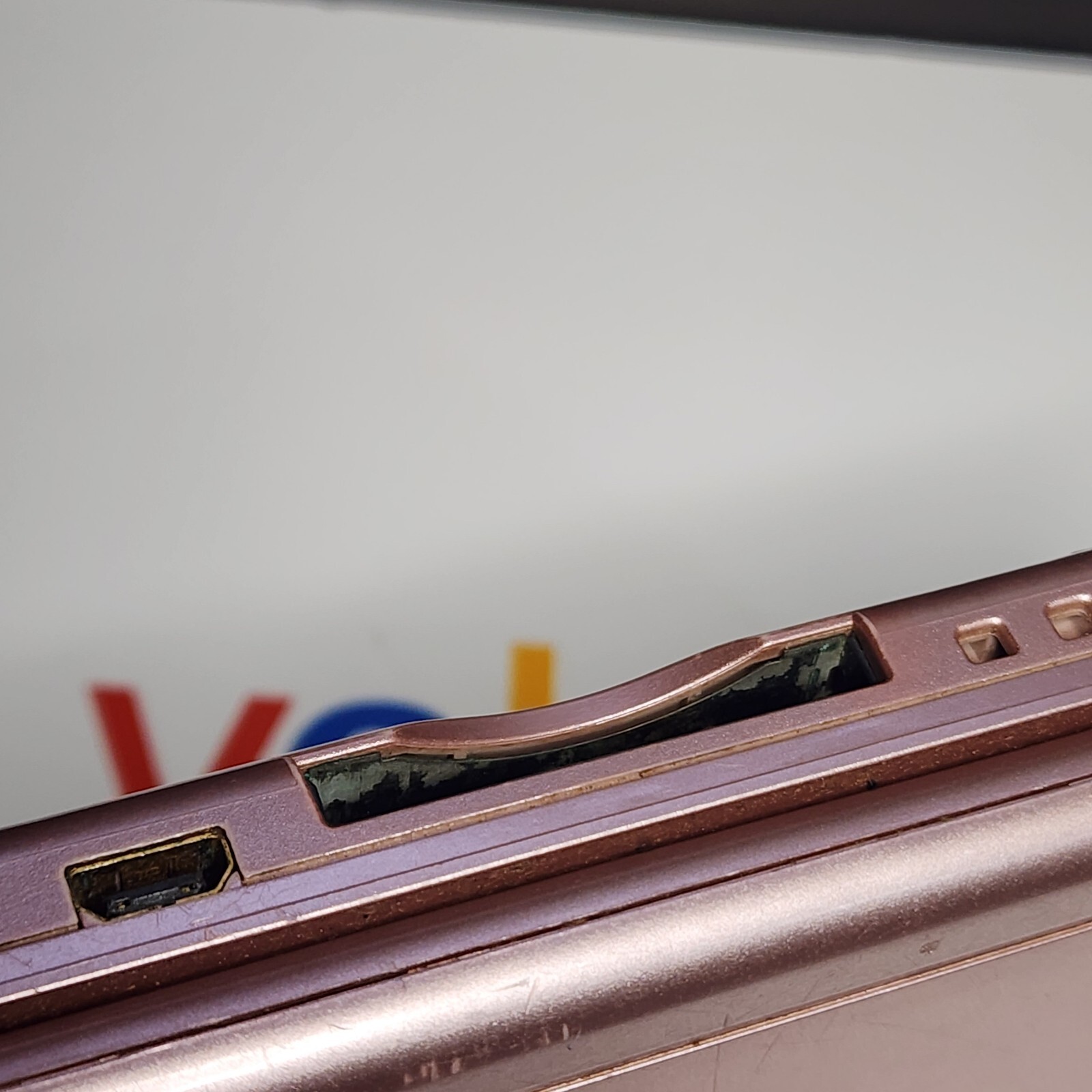 Nintendo DS Lite Console Metallic Rose With Case