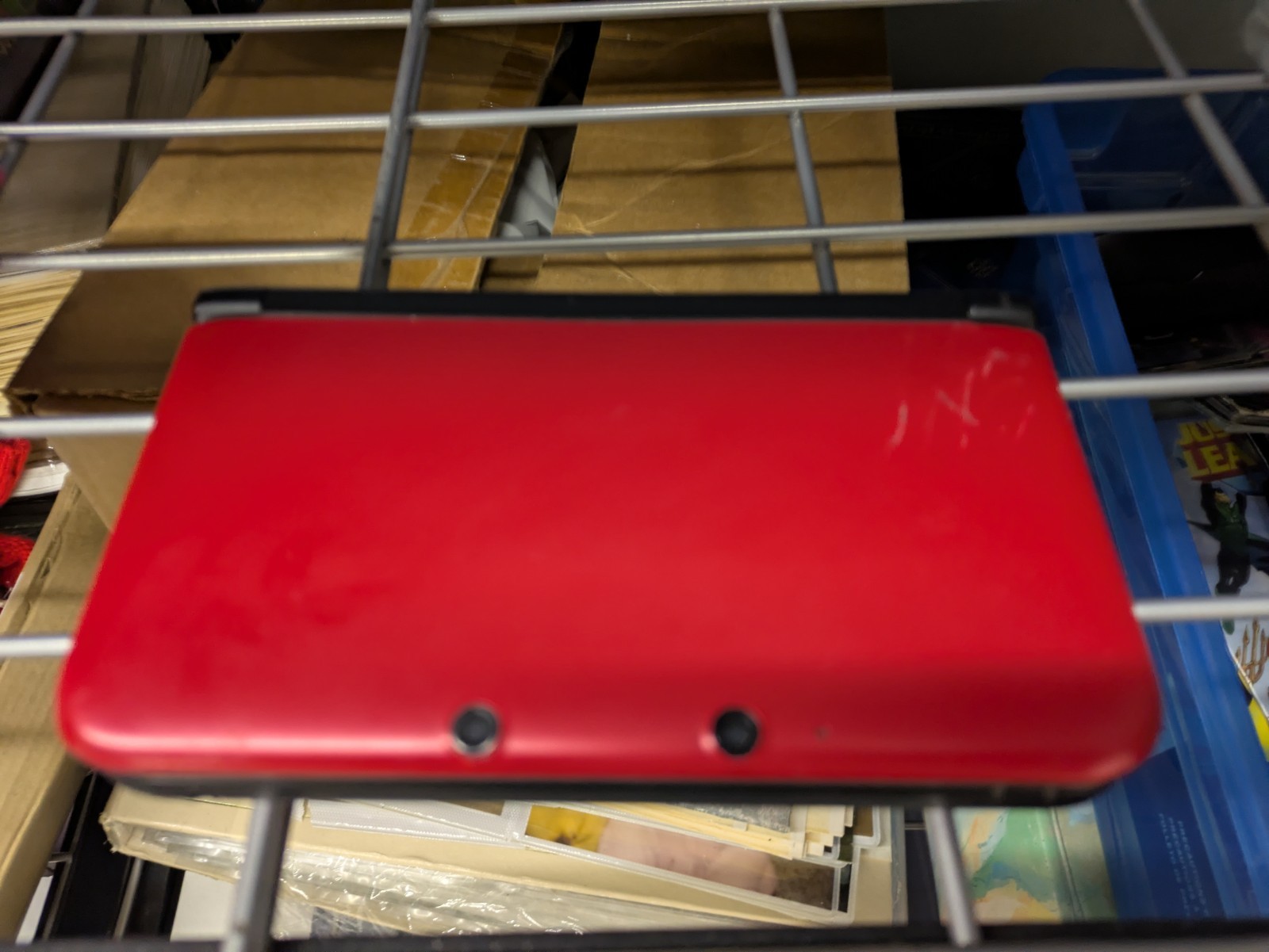 Defective – Nintendo 3DS XL Handheld System – Red/Black Cracked Screen Charger