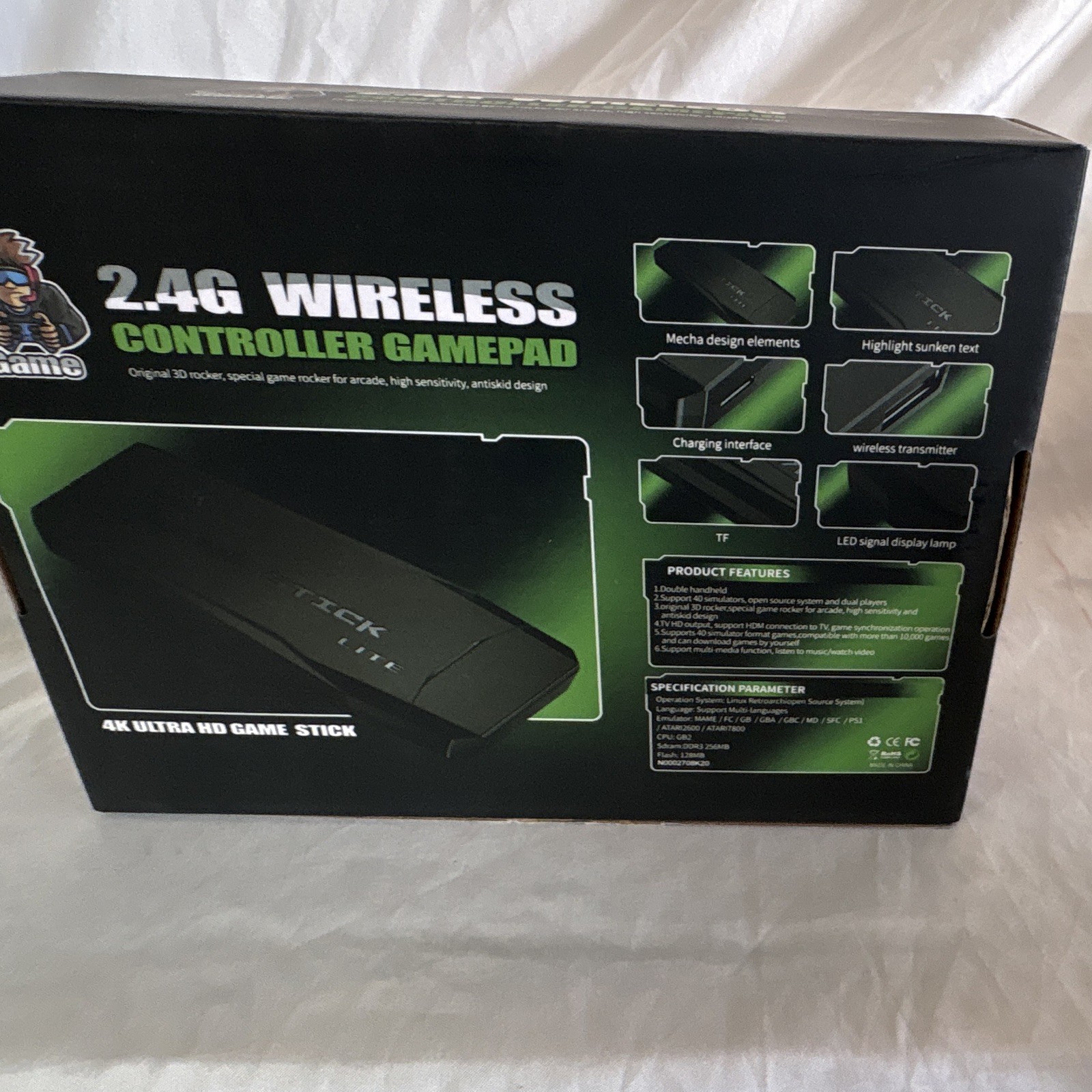 Game Stick Lite Microconsole 4K UHD HDMI Wi-Fi 2.4G Controller