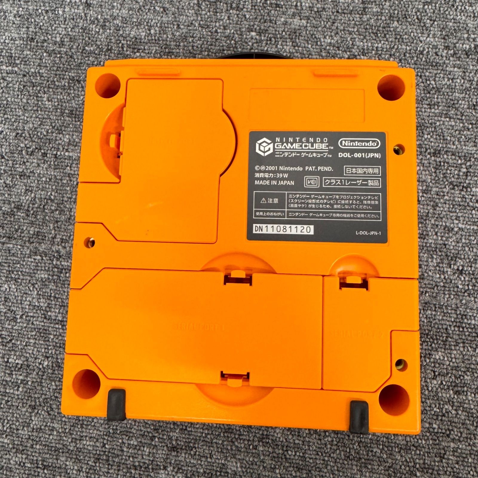 Nintendo GameCube Spice Orange Console DOL-001 NTSC-J Bundle 2 Controllers Japan