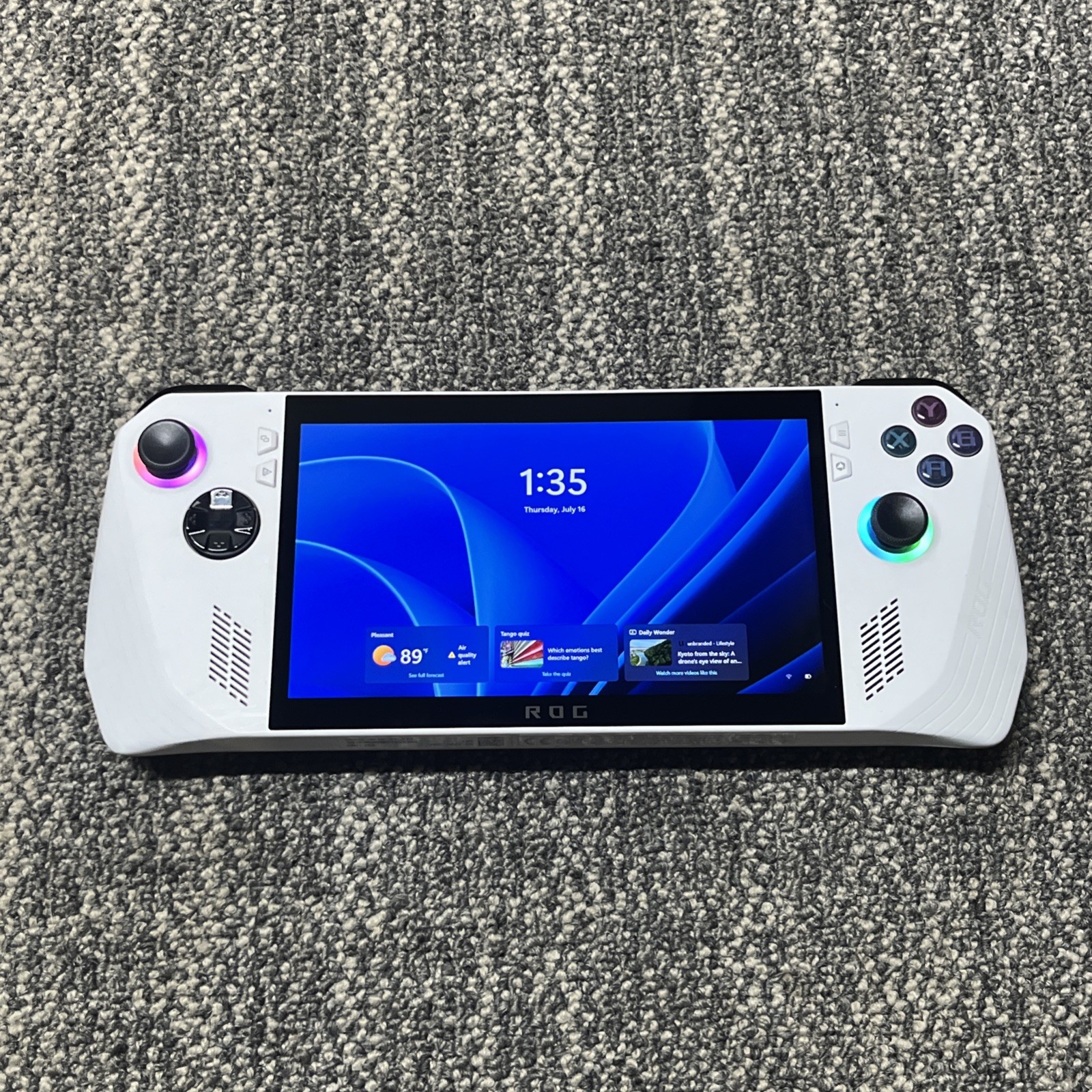 ASUS ROG Ally HandHeld Console 512GB White Gaming RC71L PC