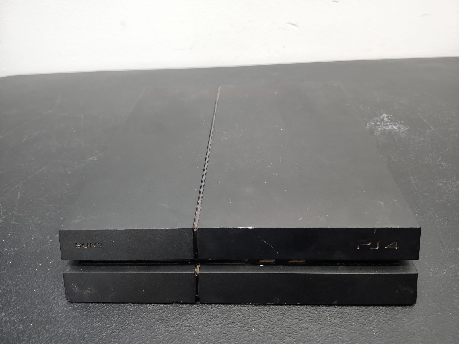 Sony PlayStation 4 PS4 500GB Black Console Only Software Version 10.50
