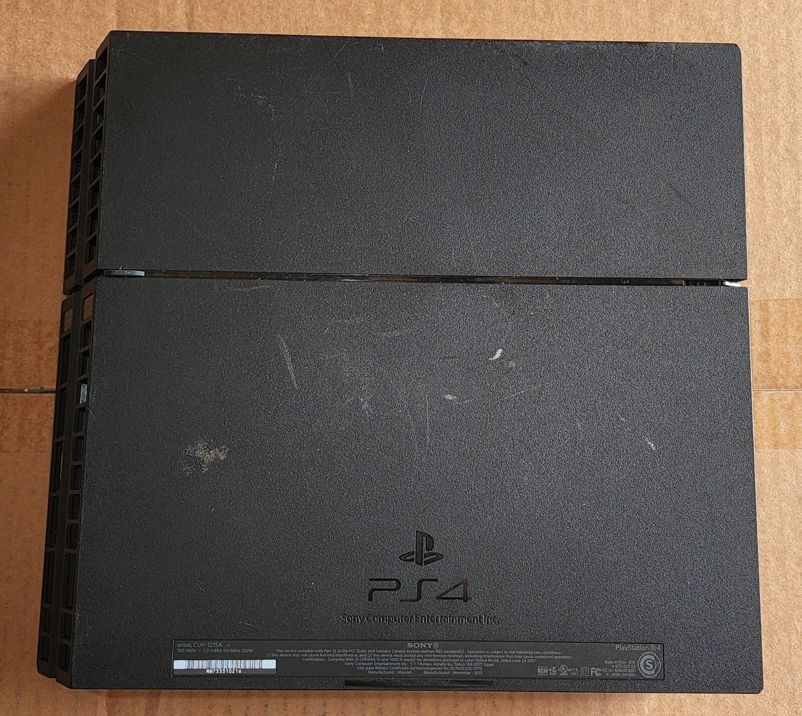 Sony Computer Entertainment INC PS4 PRO- Model CUH-1215A 230W 50/60Hz 2.3.0.95A