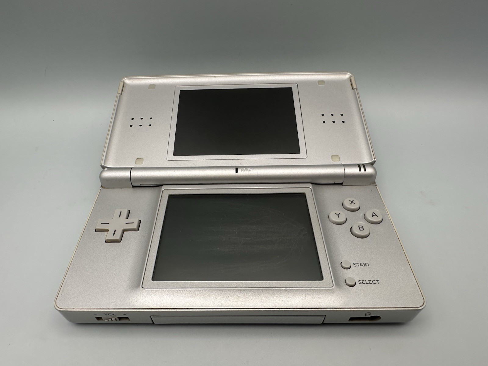 Nintendo DS Lite Console USG-001 with charger – Silver (Tested, Working)