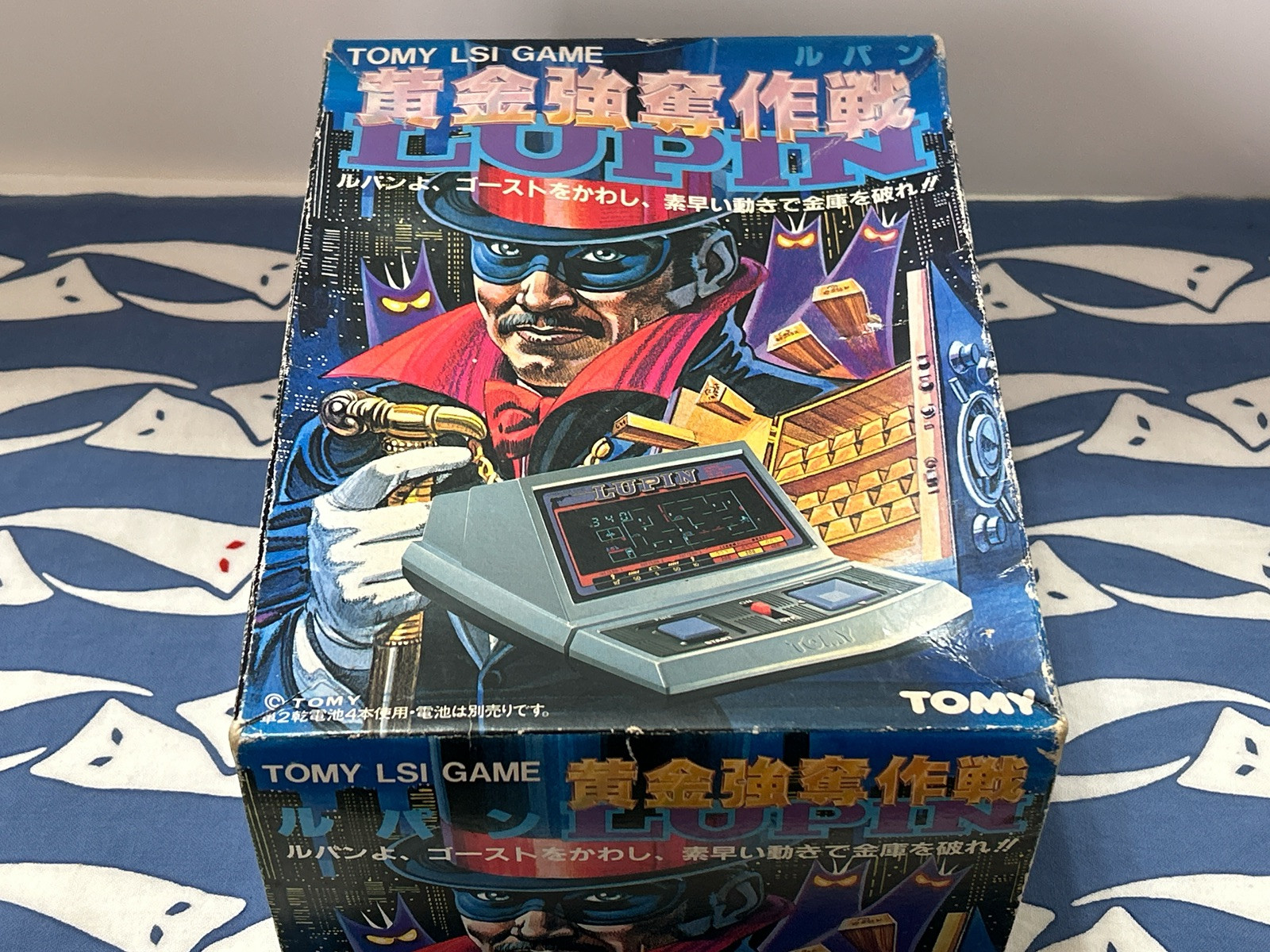 SNK NEOGEO mini & International & Lot 4 Pad Contoroller 2 Black 2 White Set