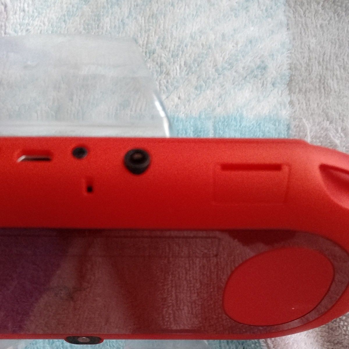 Mint PS Vita Slim PCH-2000 Metallic Red (ZA26) – Complete – Tested