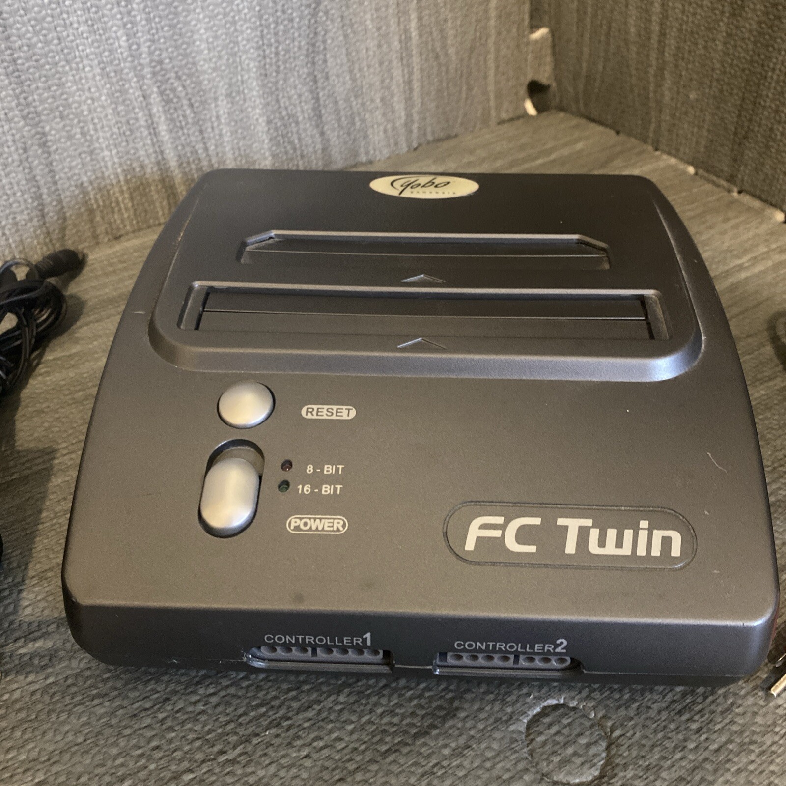 FC Twin Console Works Plays NES and SNES