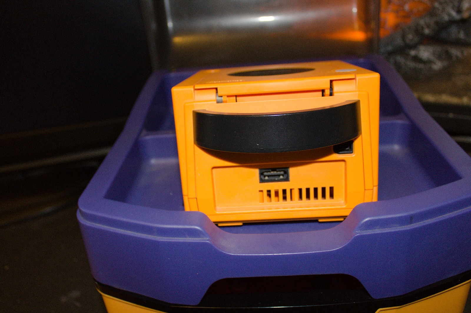 Nintendo GameCube DOL-101 Spice Orange Japanese Console w/ Storage Display Rack