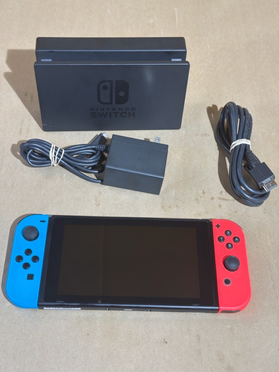 NINTENDO HAC-001 (-01) RED/BLUE (B33008028)
