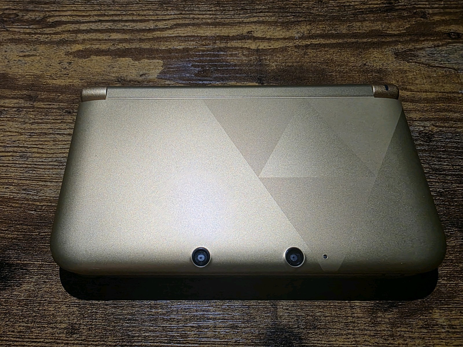 Nintendo 3DS XL – Black & Gold US Edition W/ Charger, Super Smash Bros, 4 GB SD