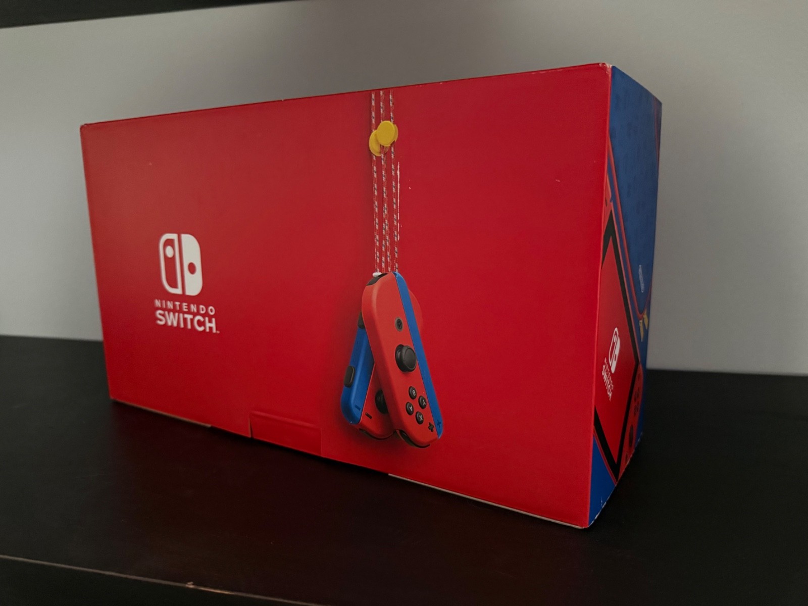 Nintendo Switch Mario Red & Blue Edition – 35th Anniversary – 32GB – NEW IN BOX