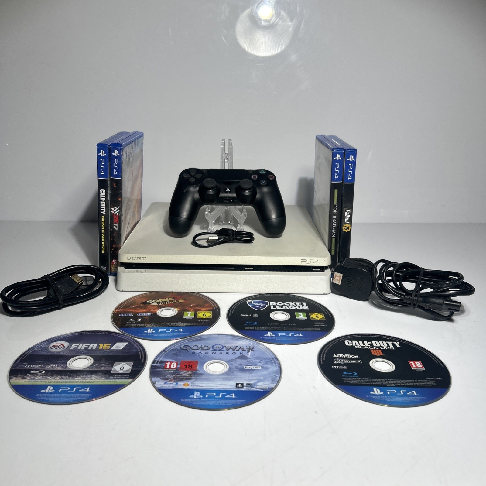 Sony PlayStation 4 Slim PS4 – 500GB White Bundle With Games & Controller