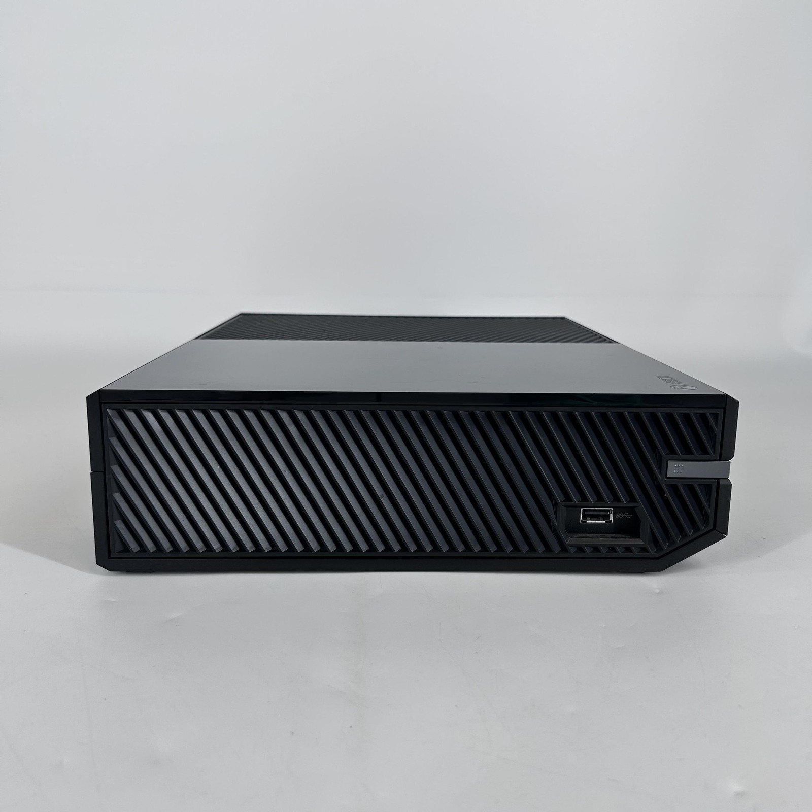 Microsoft Xbox One Console Black 500GB w/ Controller/HDMI/Power Cord – Good
