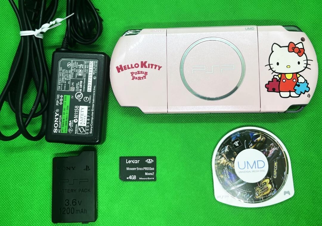 PSP 3000 Sony Blossom Pink Hello Kitty Shell Custom PlayStation Japan Tested