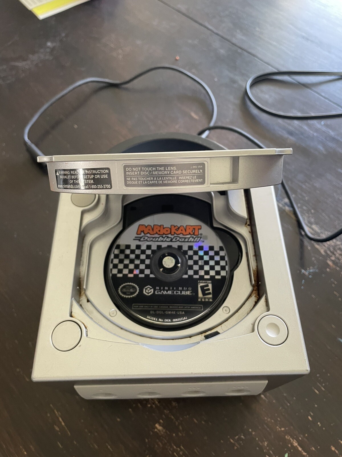 Nintendo GameCube Platinum Console – Silver Bundle