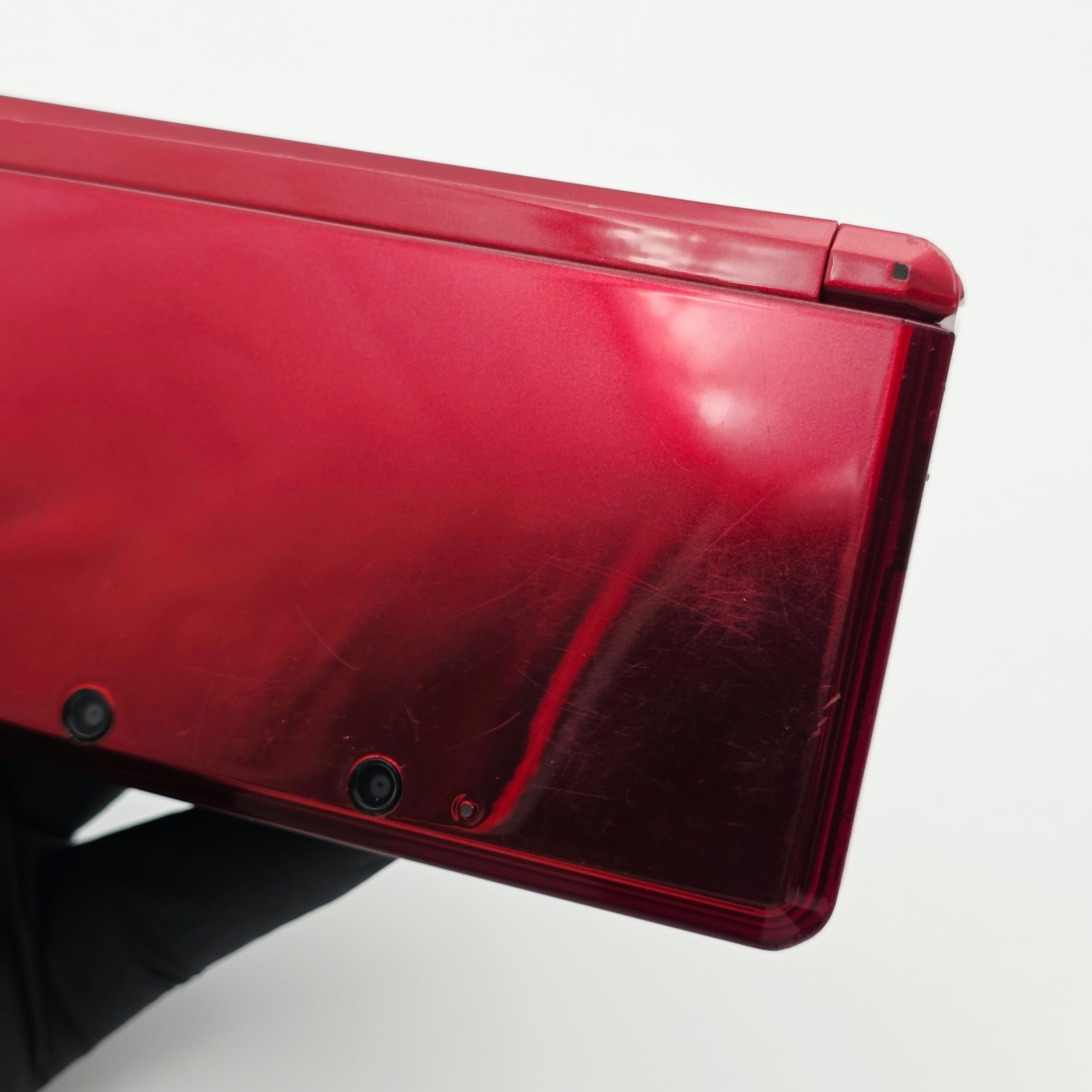 Nintendo 3DS Handheld Console Flame Red CTR-001 Includes Charger Stylus