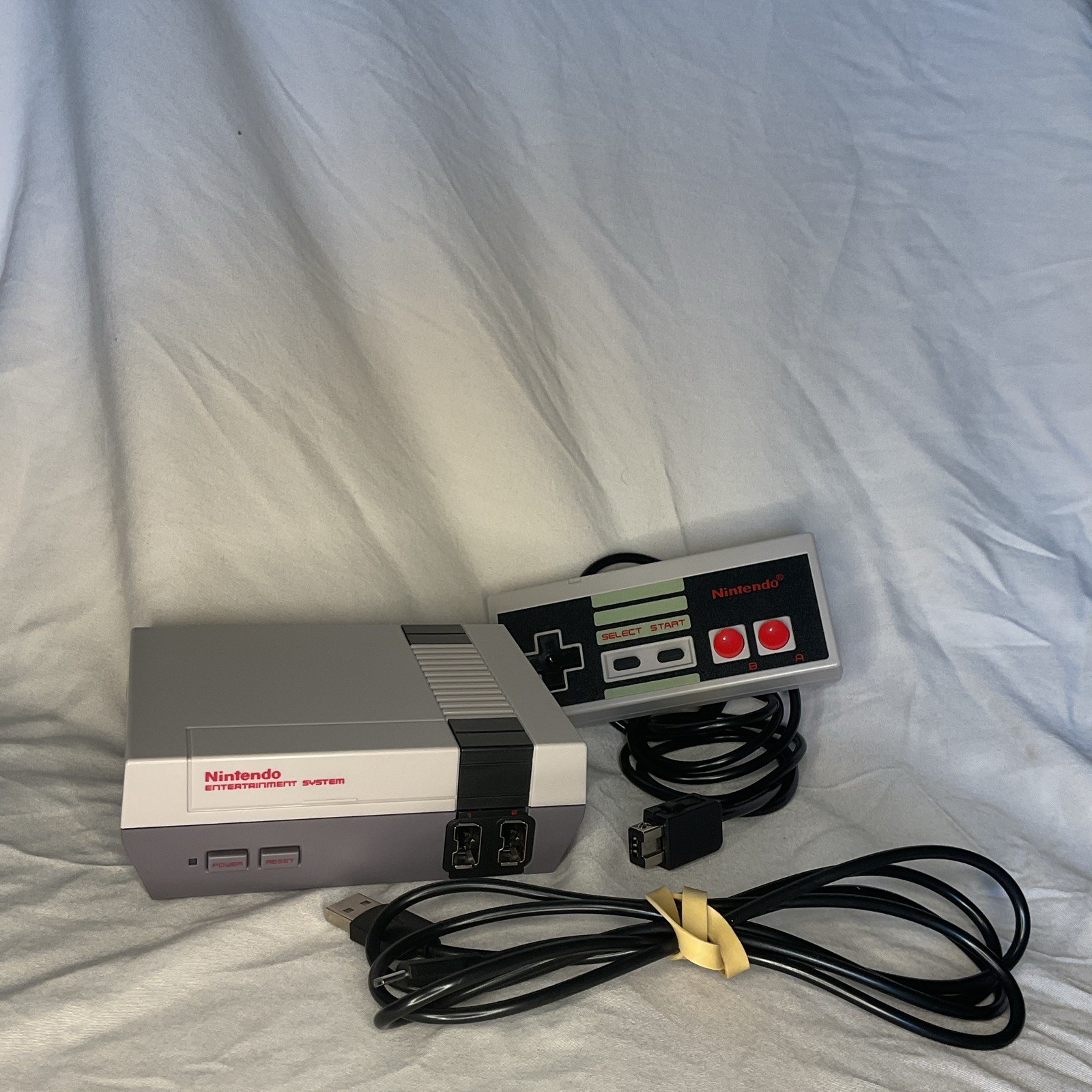 NES Classic Mini with Controller and Cables