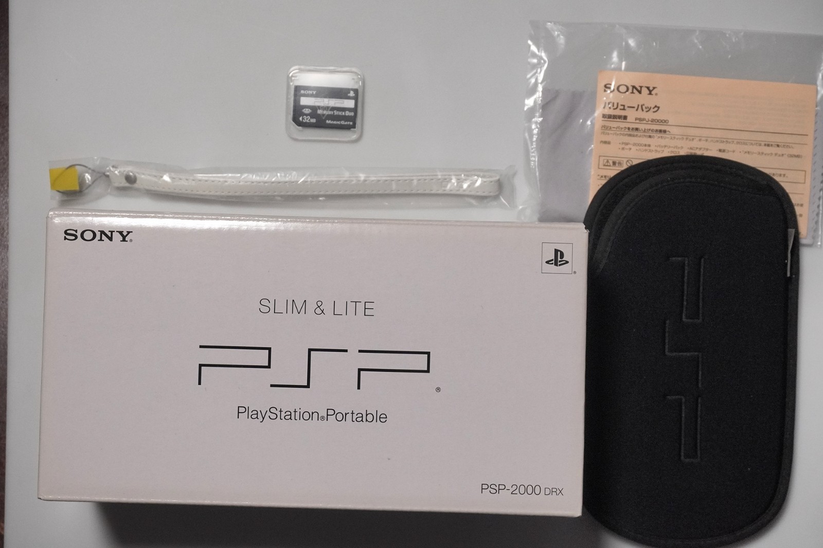 PSP-2000 Value Pack Deep Red Slim & Lite console boxed Japan system US Seller