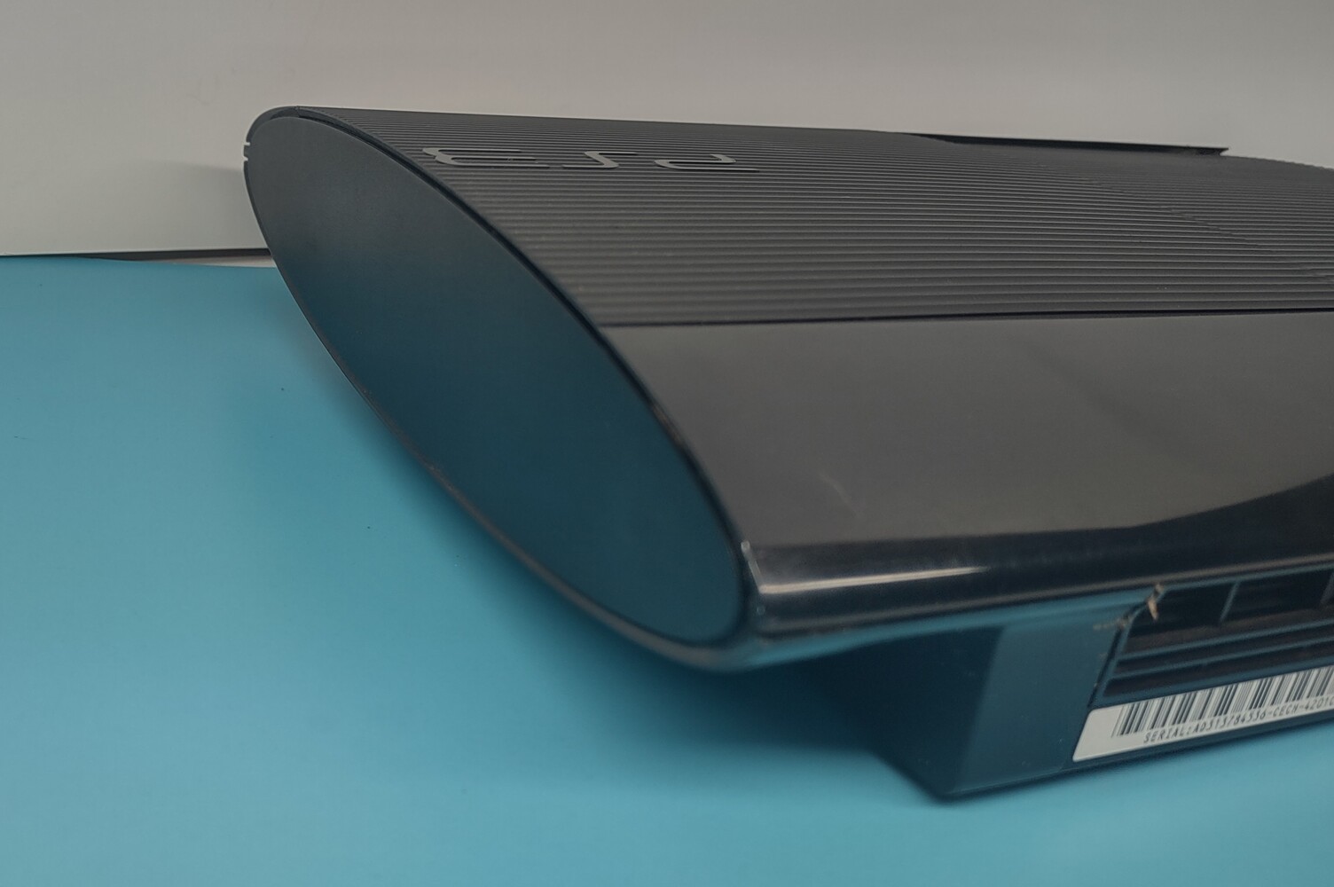 Sony PlayStation 3 Super Slim Console (CECH-4201C) *PLEASE READ
