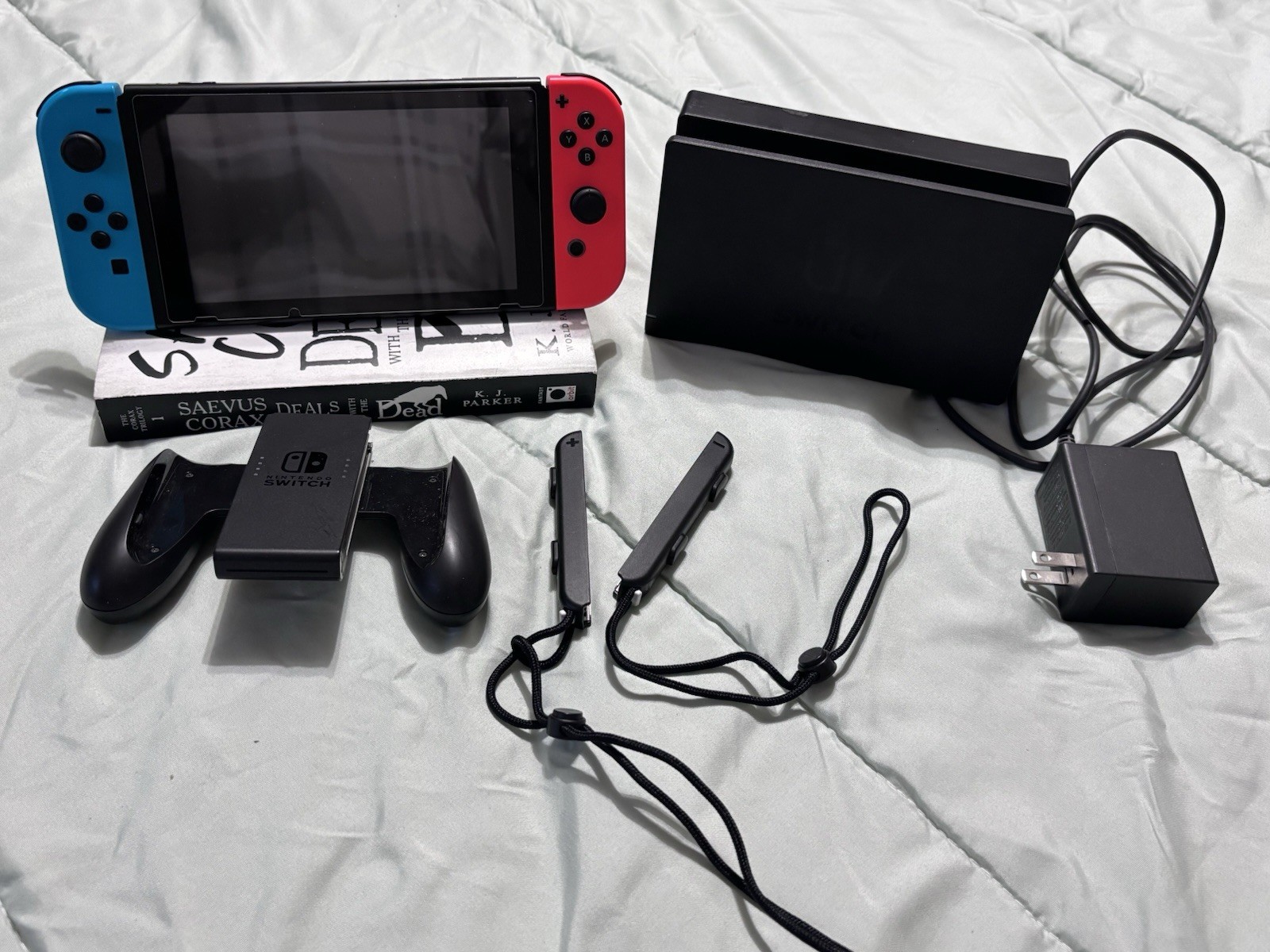 Nintendo Switch – Everything Works Just Like When I First Bought It
