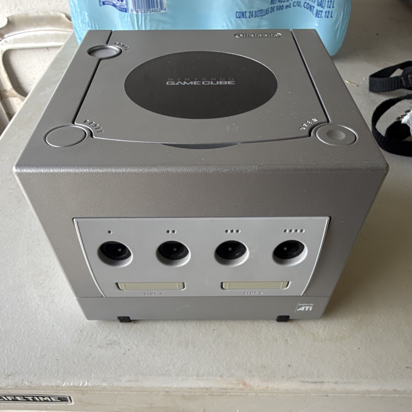 Nintendo GameCube Silver Home console untested/does power on