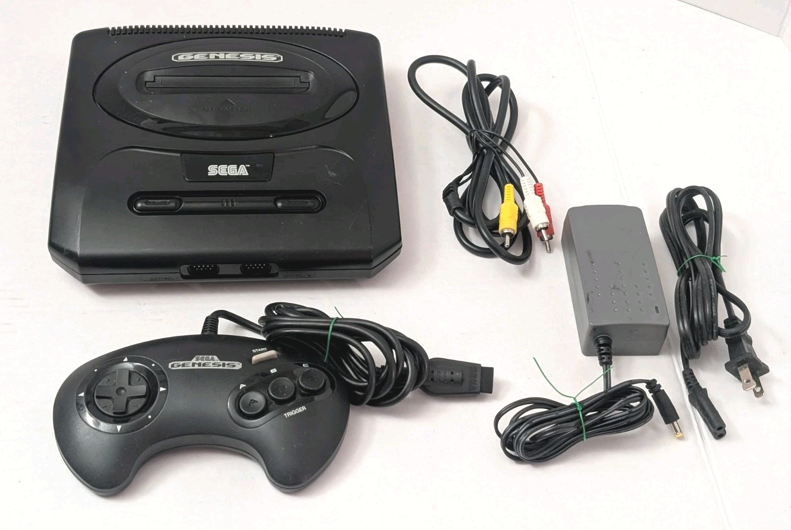 #3 Sega Genesis Model 1631 Console Bundle W/ 1 Remote,Charger & AV Cable