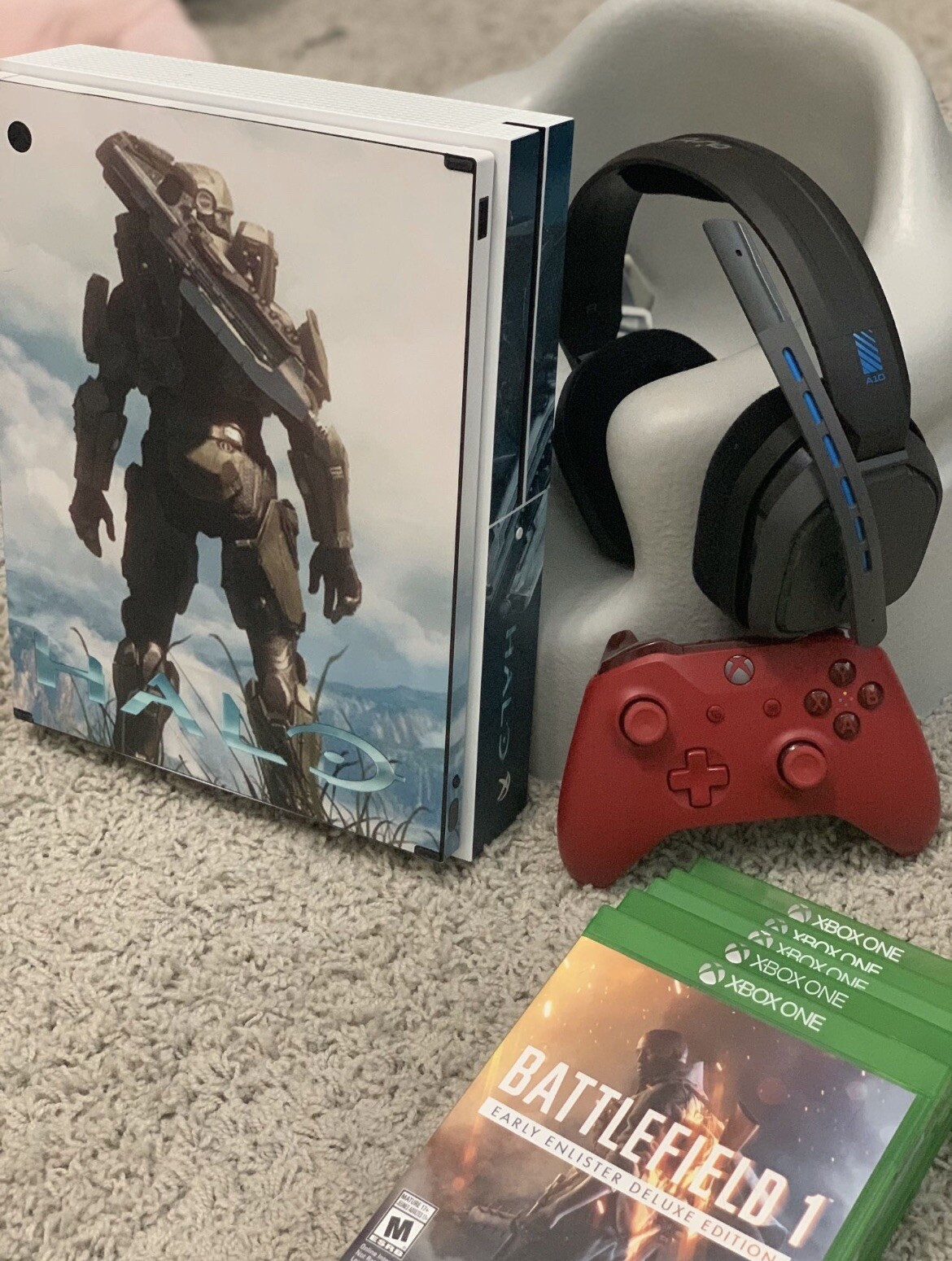 Xbox One S Halo Edition Bundle